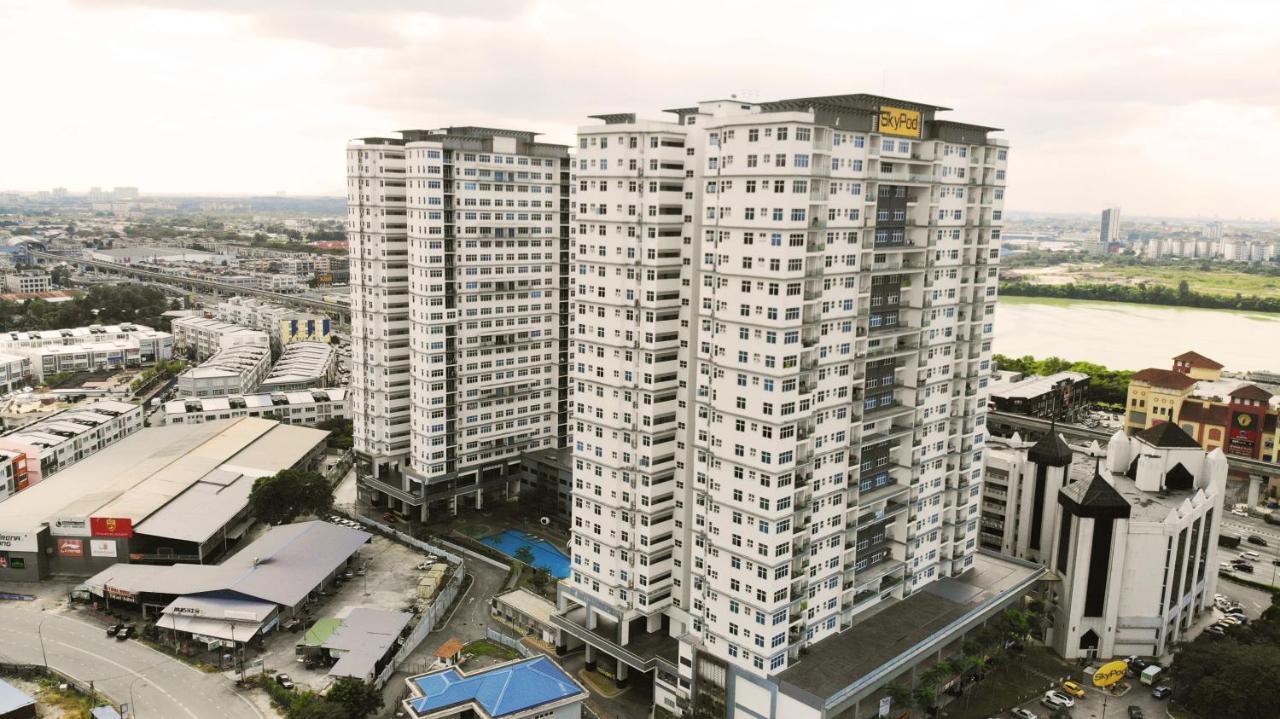 No.5 The Mint @ Puchong Center Near Ioi Mall Exterior foto